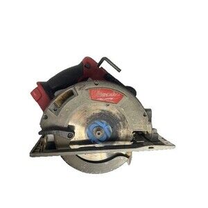 milwaukee fuel center m18 7 1/4 circular saw w blade
